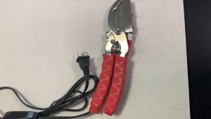 Stainless Steel Pig Tail Docking Pliers Manual Swine Tool Farm Animal Scissors Cutter Device Clipper