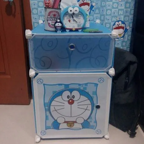 Lemari%20plastik%20anti%20air%20rak%20buku%20susun%202%20pintu%20/%20rak%20buku%202%20susun/pintu/kotak%20-%20Image%206