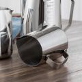Ca đánh sữa inox 350ml có chia vạch. 