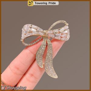 [Towering Pride] Bow Tie Rhinestone Brooch Female Simple Personality Fashion Pin Suit Anti-light Corsage Jewelry Gift