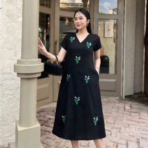 Sang trọng và cá tính với đầm suông thêu chất vải linen dành cho nữ- MS109