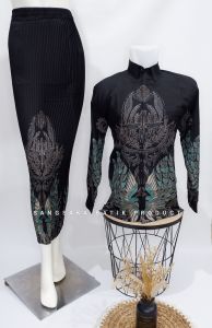 Batik couple / baju batik couple / batik set / batik lengan panjang / rok set