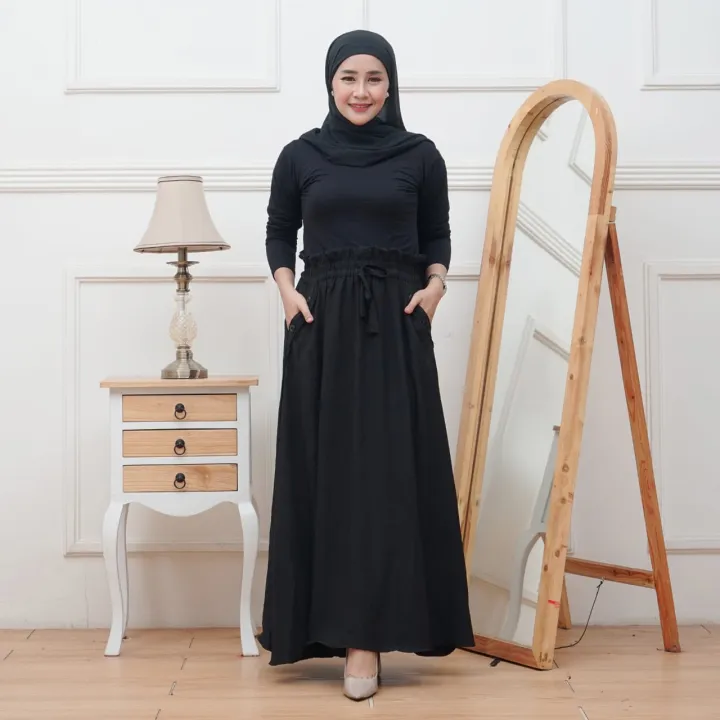 Rok%20payung%20Crinkle%20Premium%20Pinggang%20Karet%20Dan%20Tali%20Ada%20Sakunya%20Kanan%20kiri%20standar%20Jumbo%20/%20Skirt%20Crinkle%20Crincle%20Kringkel%20Premium%20/%20Rok%20Korean%20Style%20/%20Rok%20kekinian%20-%20Image%206