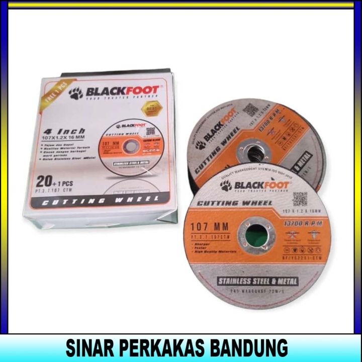 Batu Potong Besi 4 inch Cutting Blackfoot 1 kotak isi 21 pcs / Batu ...
