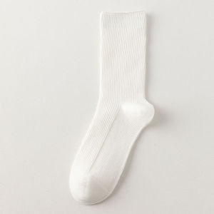 CEEKEY ถุงเท้า ถุงเท้าขนาดกลางสำหรับสุภาพสตรี ถุงเท้าฤดูใบไม้ร่วงและฤดูหนาว ถุงเท้ากองร้อยสีทึบ ถุงเท้าผ้าฝ้ายเรียบง่ายสำหรับผู้หญิง