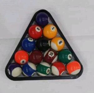 Triangle Billiard Ball Rack - Plastic - Segitiga Bola Biliar Bilyad Bilyard- Aksesoris Biliar Bola Bilyad