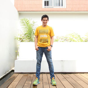 Polo Exchange Kaos Simpel Distro Keren Terlaris