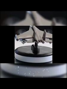 SXH Solar Powered Car Perfume Car Fragrance Deodorizer Tablet Airplane Rotating Ornament Car Interior High-end Smart for Men