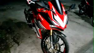 Knalpot Motor Sport Berkualitas: JACKIIIRJ DUOBOLL