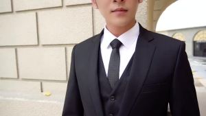 Men’s 3pcs Slim Fit Suit Exquisite Workmanship Comfortable and Fashionable Three-piece Suit for Mens Slim Suits Business Wedding Party Jacket㏇X0420