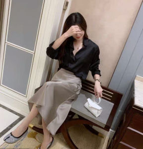 Blouse Wanita Glory Import: Desain Elegan & Bahan Berkualitas