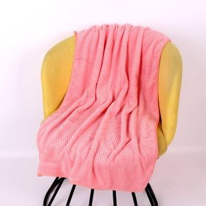 ผ้าเช็ดตัว ขนาด 140x70 cm ผ้าดี ใหญ่ แห้งเร็วและสวยงาม ซับน้ำได้ดี ไม่ง่ายที่จะสูญเสียขน คุณภาพดีและหนา เนื้อผ้าคุณภาพสูงให้สัมผัสนุ่ม