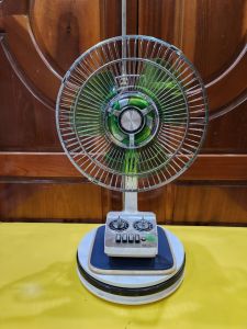 Quạt bàn nội địa Nhật Hitachi D-626 (81102015) 2 đế quay 360° cánh 30cm thân đế gang sắt