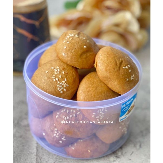 Kotak kue gambang dengan label "Resep Khas Indonesia"