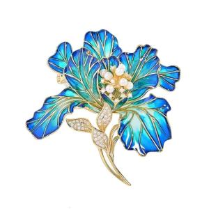 Luxurious Floral Enamel Brooch Decorated With Pearls For Formal or Casual Outfit Improvement Chest Flower