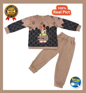 Trend Model Setelan Anak- Anak Print Karakter