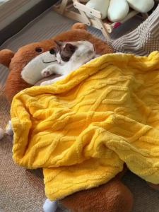 ZZSA Cat Nest Four Seasons Sofa Bed Cat Sleep Nest Winter Warmth WinterSupplies Sleeping Mat 9R3H1
