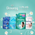 Downy Pelembut dan Pewangi Pakaian Konsentrat Anti Apek 600 ml - Paket isi 3 (Laundry Softener). 