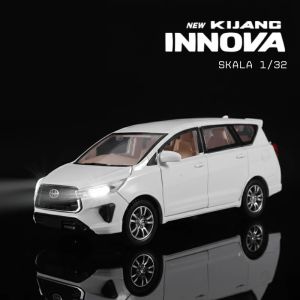 OuVaaN Innova Reborn 225 1:32 Scale Toy Car / Model Car Lights Sound ABS Body Diecast 3 Years+ New Arrival