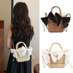 ELLIER ฤดูร้อนฤดูร้อนฤดูร้อน กระเป๋าทรงขนมจีบผูกโบว์ จุได้มาก กลวงออก กระเป๋าสะพายไหล่โครเชต์ ทันสมัยและทันสมัย กระเป๋าโท้ท ถุงสานฟาง สาวๆ