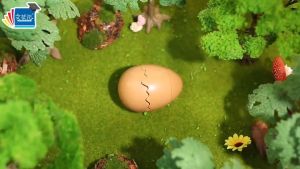 Wind Up Boom Egg Toy Set – Adorable Capybara & Duck Toys in Eggs for Endless Fun
