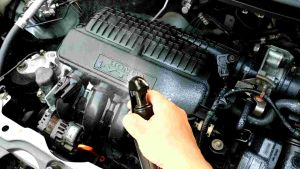 Pembersih mesin mobil engine cleaner Pembersih mesin semprot werkudhoro