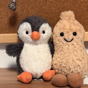 18cm Peanut Penguin Plush Toy Cute Penguin Doll Soft Birthday Gift for Girls Companion Gift Interesting Plush Toy