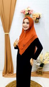 Panduan Hijab Elegan: Khimar Azura & Kerudung 2 Layar
