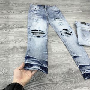 QUẦN BÒ JEAN NAM DÀI XANH NHẠT RÁCH GỐI VÁ DA ĐEN MẪU MỚI HOTCHẤT JEAN CO GIÃN BỀN MÀU GIÁ TỐT