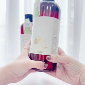 Nước Tẩy Trang Cocoon Bí Đao Làm Sạch Dịu Nhẹ Winter Melon Micellar Water 1000ml - - Cải thiện độ ẩm da: Chứa chiết xuất rau má giúp cải thiện độ ẩm của da bằng cách tăng trạng thái hydrat hóa bề mặt da và hạn chế mất nước qua biểu bì.