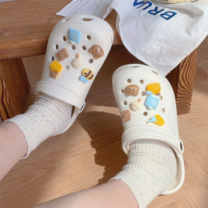 SQShop Hot Product รองเท้าหัวโต สไตล์มินิมอลน่ารัก โดนใจ มาใหม่ ได้ไปพร้อมอะไหล่ตกแต่งรองเท้าฟรี ทั้งเซ็ท บอกเลยว่าคุ้มม๊าก สาวกหัวโต ต้องมีน๊า