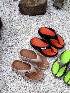 Casual Korean-Style Flip-Flops for Men Summer Soft-Soled Non-Slip Simple Slippers Outdoor Beach Sandals