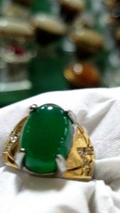 Batu Cincin BACAN & CINA: Mengenal Batu Cincin Unik & Alami