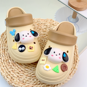 รองเท้าแตะ รองเท้าแตะพื้นหนานุม รองเท้าใส่สบาย น้องเป็นงาน DAY น่ารักๆ ไม่ทำให้เจ็บเท้า น้องเสริมส้น 6 ซม มีตัวติดการ์ตูนน่ารักๆให้เลือกเยอะมาก แนะนำเผื่อ 1 ไซส์