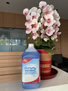 น้ํายาทําความสะอาดและยับยั้งแบคทีเรียพื้นผิว 3800มล ขจัดกลิ่น PoliClean โพลีคลีน ใช้ผสมอัตราส่วน 1: 100