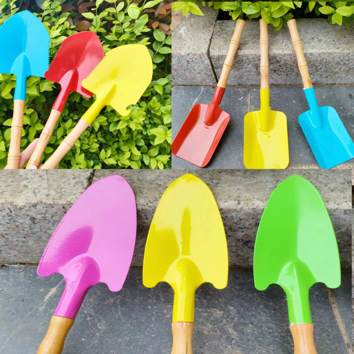 พลั่วพรวนดินและช้อนปลูกต้นไม้ด้ามไม้ สำหรับทำสวน