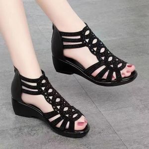 [Free Shipping] WomenS Roman Sandals 2025 Summer New Soft Sole Peep-Toe Mom Shoes Fashionable Outdoor WomenS Wedge Sandals