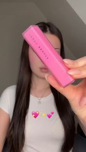 Son Bóng Dạng Thỏi Fenty Beauty Gloss Bomb Stix High-Shine Gloss Stick 3.6g