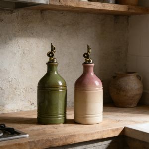 ZGNAY MALL Metal Pointed Spout Nordic Retro Olive Oil Bottle Ceramic Light-blocking Bottle Body Vinegar Bottle Seasoning Jar Large Capacity Olive Oil Dispenser Restaurant
