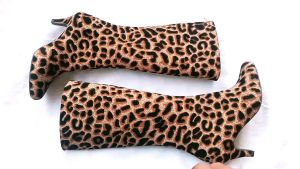 boots macan tinggi selutut