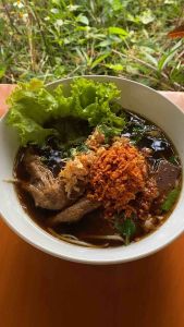 น้ำพริกน้ำย้อย เจ้าดังเมืองแพร่ ขนาด(500g) มังสวิรัต อิสลามทานได้ มี อ.ย