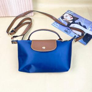 8019 Tas Selempang Wanita Elegan Bahan Kulit Warna Merah Muda - Sling Bag Import Kode 8019