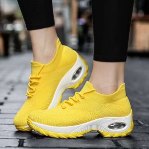 Black Rubber Shoes For Women On Sale Korean Style Fashion Sneakers for Lady Low Cut Sport Shoes Air Cushion Comfortable Running Shoes