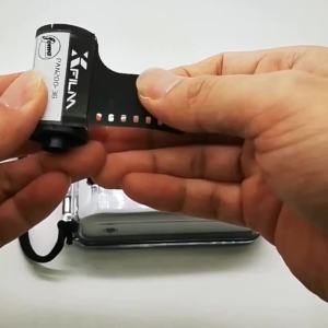 傻瓜相机胶卷彩色135mm专业36张老式复古一次性 胶片学生菲林旁轴Point and shoot camera film color 135mm professional 36 vintage disposable film student film side axis