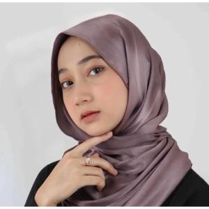 PASHMINA MALAY CREDENZA SILK PREMIUM / HIJAB PASHMINA PANJANG / PLEATED SHAWL / BISA COD / PASHMINA MALAY PREMIUM KEKINIAN / GROSIR HIJAB / ARSY