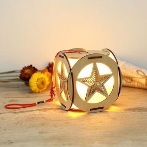 Đèn lồng  gỗ trung thu vuông đèn tròn ngôi sao 5 cánh