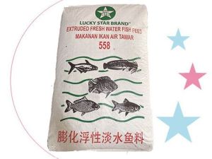 LUCKY STAR BRAND MAKANAN IKAN AIR TAWAR KASAR 558 20KG/LUCKY STAR BRAND 558 EXTRUDED FRESH WATER FISH FEED 20KG