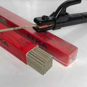 Kawat Las 2.0mm / 1kg Nikko Steel Elektroda Electrodes Ukuran 2 Mm X 350 mm RD-260 belanja mudah dan murah di ASIA MEGA UTAMA