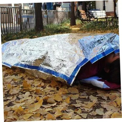 Sleeping Bag Survival Tahan Air Panas Selimut Darurat Survival Outdoor Kit Aluminium Foil Emergency Mat Matras Lipat Anti Angin Hiking Camping