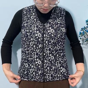 ＜1225＞  Áo Ba Lỗ Lót Nhung Dày Dặn Cho Người Trung Niên Và Cao Tuổi Mùa Thu Đông Trang Phục Cho Mẹ Áo Gilê Màu Hoa Không Tay Giữ Ấm Mặc Trong Và Mặc Ngoài